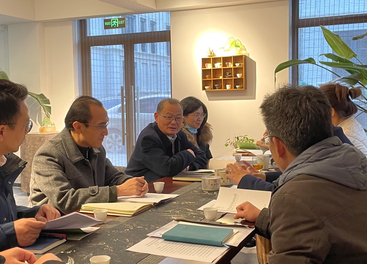 杭州之江國家旅游度假區管委會(huì )副主任馬定忠到浙茶集團獅峰茶業(yè)公司調研